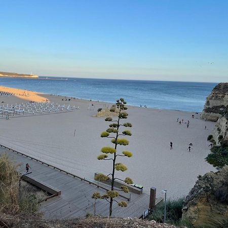 No More Snow, 300 M From The Beach, King Size Bed, Fast Wi-Fi Portimão Esterno foto